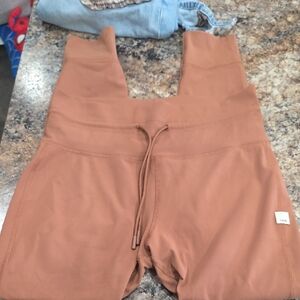 Vouri Tan "Daily Legging" Size Medium